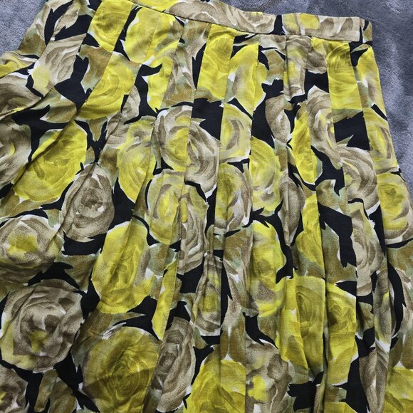 Ann Taylor Skirt Womens 8 Yellow Floral Rose Print Pleated Midi Made USA - Picture 11 of 12